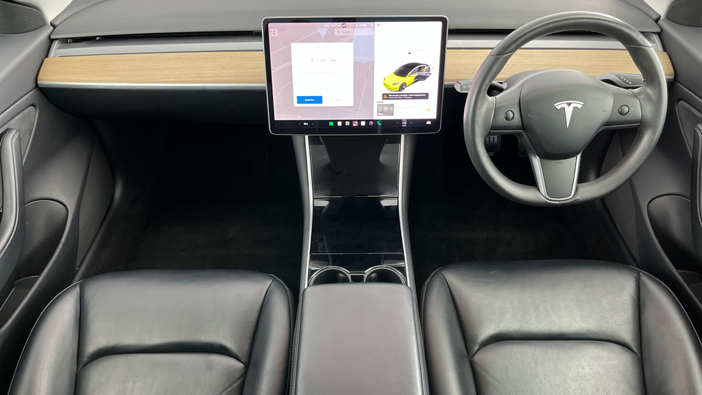 Tesla Model 3 Dual Motor Long Range Saloon 4 White #15