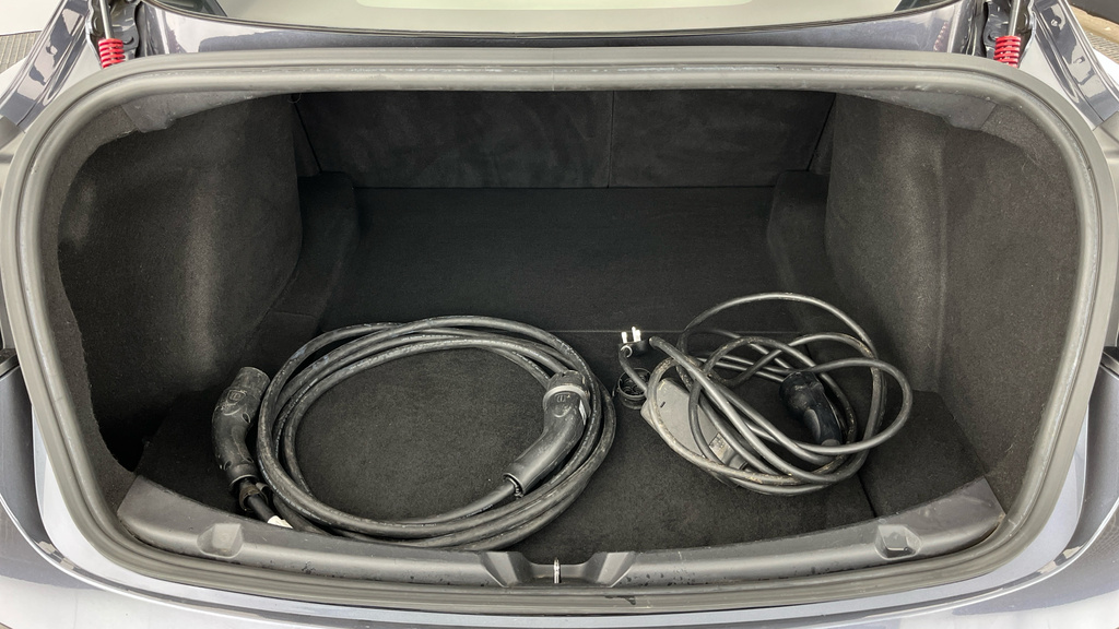 Tesla Model 3 Dual Motor Long Range Saloon 4 White #26