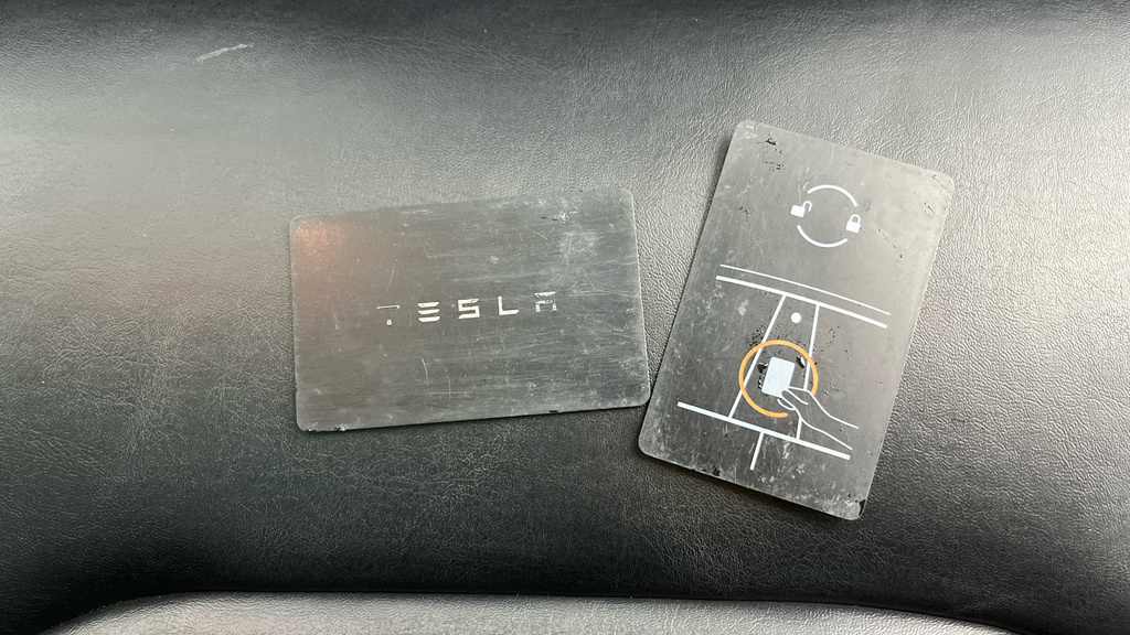 Tesla Model 3 Dual Motor Long Range Saloon 4 White #11