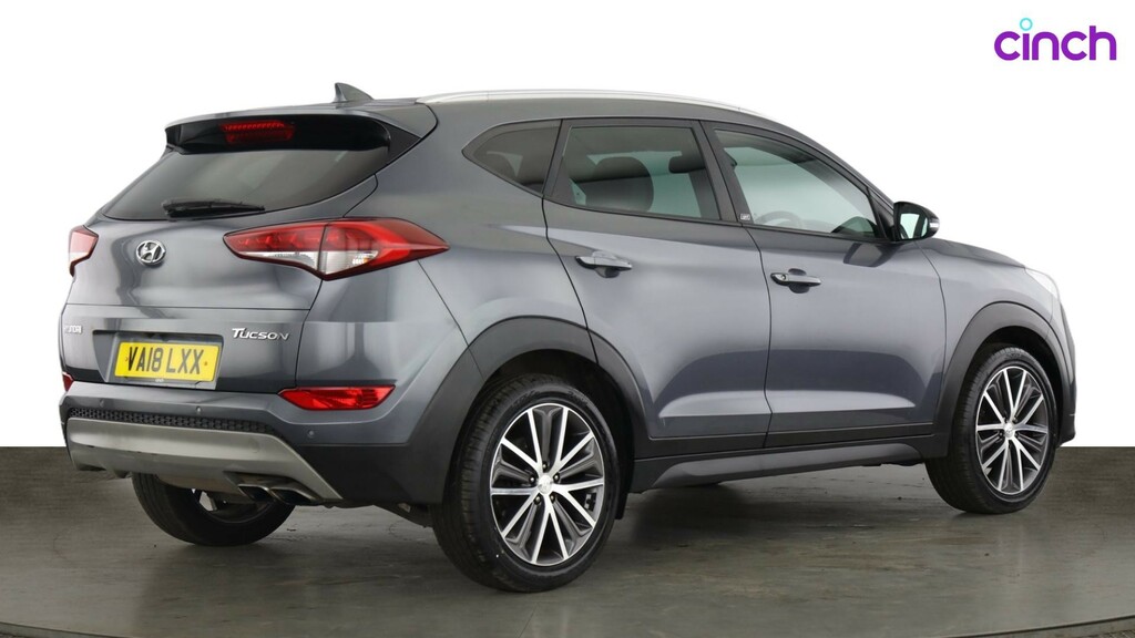 Hyundai Tucson Premium Black #3