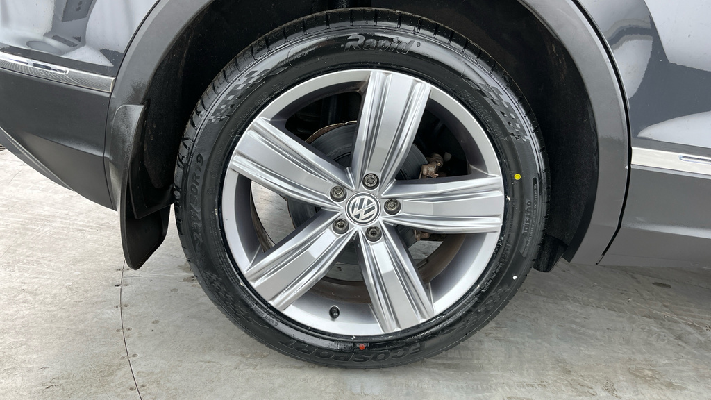Volkswagen Tiguan Se Nav Blue #28