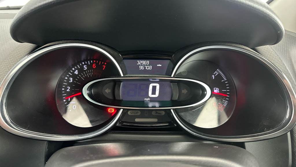 Renault Clio 0.9 Tce 90 Gt Line Red #20