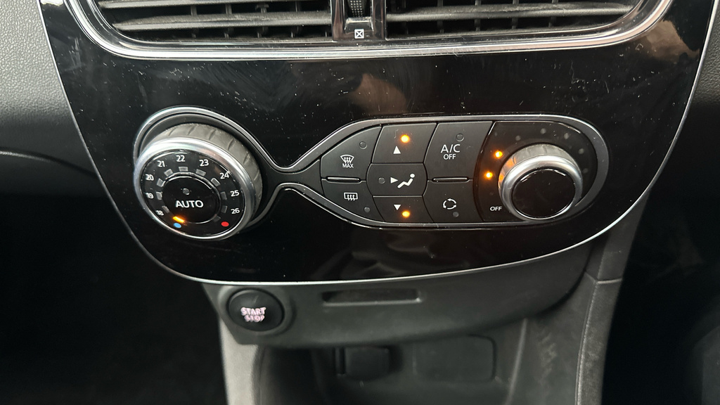 Renault Clio 0.9 Tce 90 Gt Line Red #12