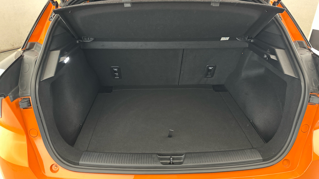 MG MG4 Mg4 150Kw Trophy Ev Long Range 64Kwh Hatc Grey #21