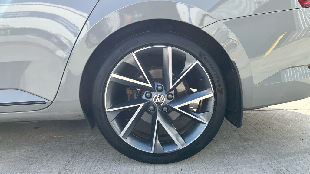 Skoda Superb Superb Se Technology Tdi Grey #24