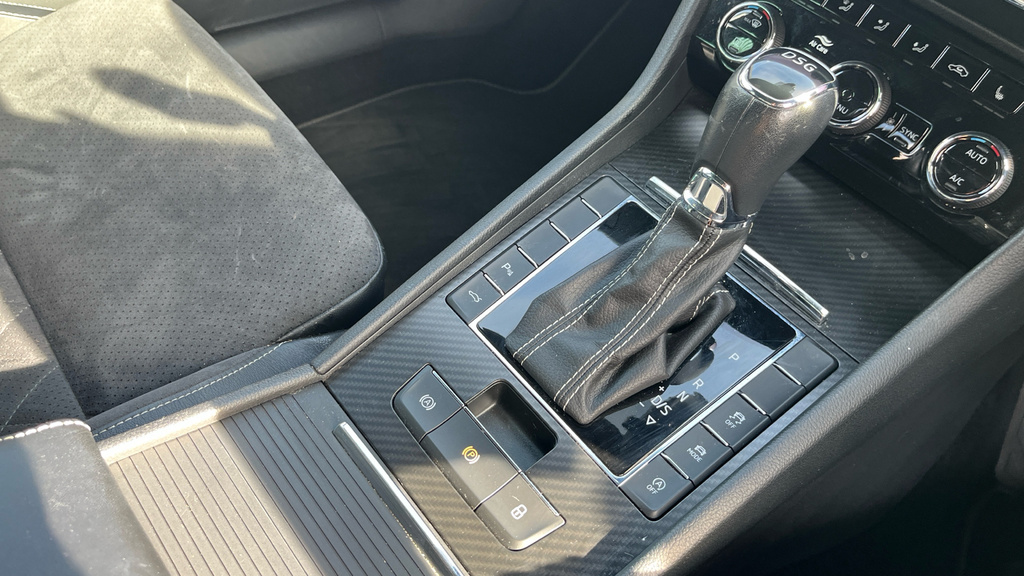 Skoda Superb Superb Se Technology Tdi Grey #32