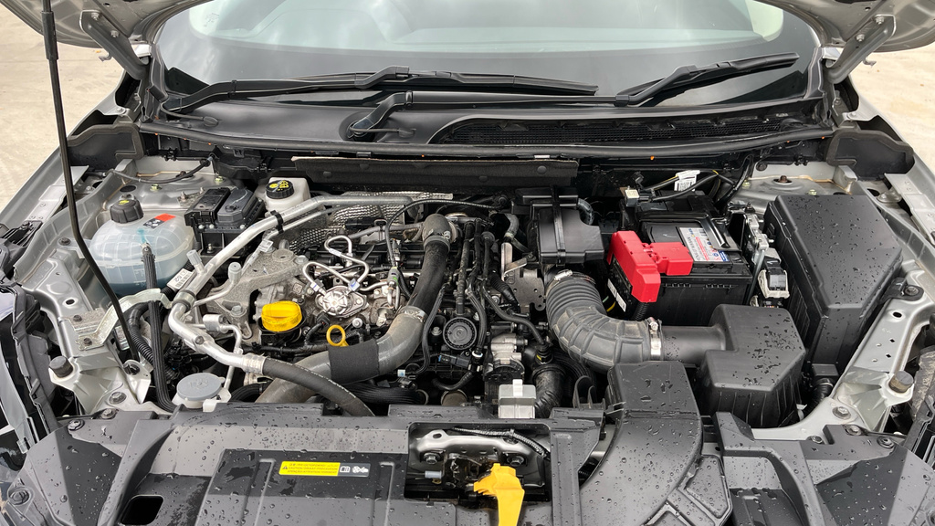 Nissan Qashqai Tekna Grey #21