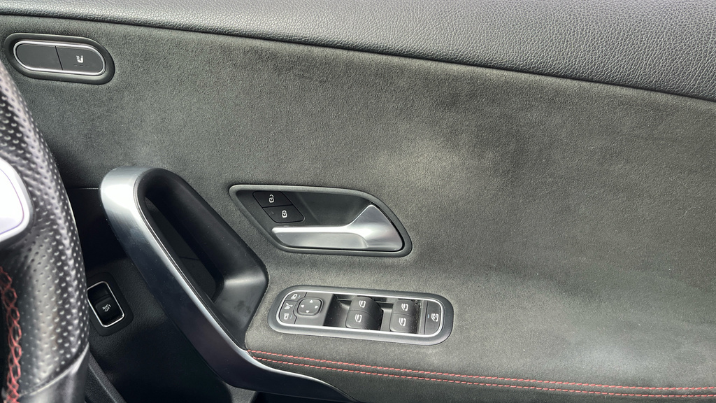 Mercedes-Benz A Class A180d Se Black #32