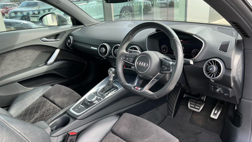 Audi TT 40 Tfsi S Line S Tronic Black #9