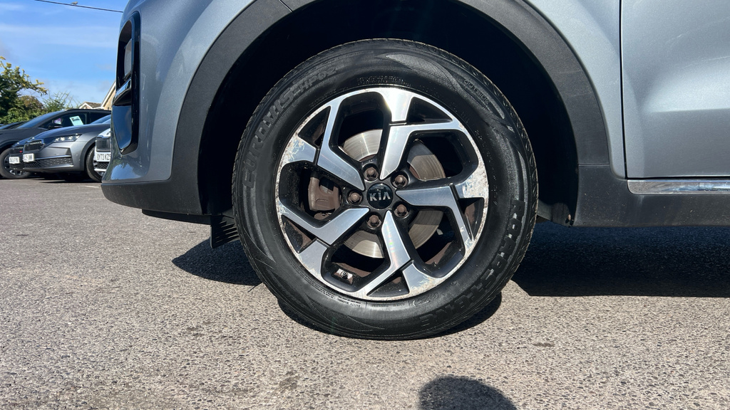 Kia Sportage 4 Black #16