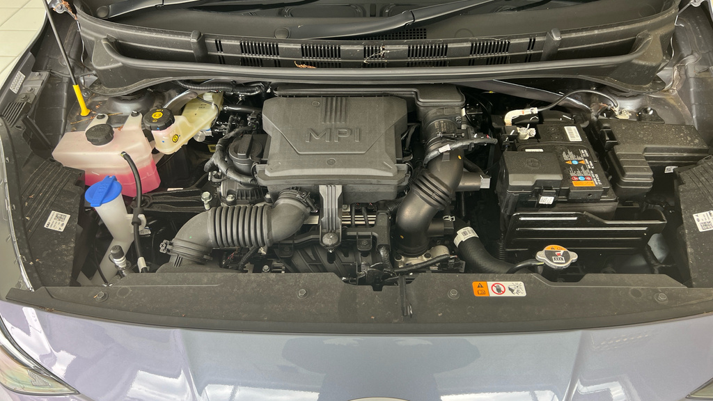 Hyundai I10 Advance White #21