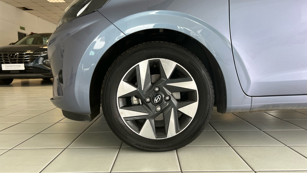 Hyundai I10 Advance White #22