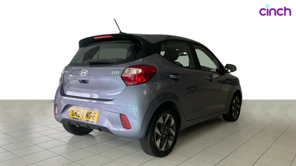 Hyundai I10 Advance White #3