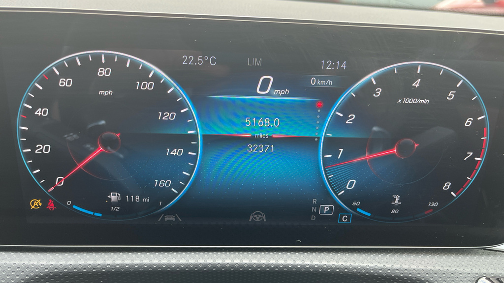 Mercedes-Benz CLA Class 2.0 Cla 220 Black #16