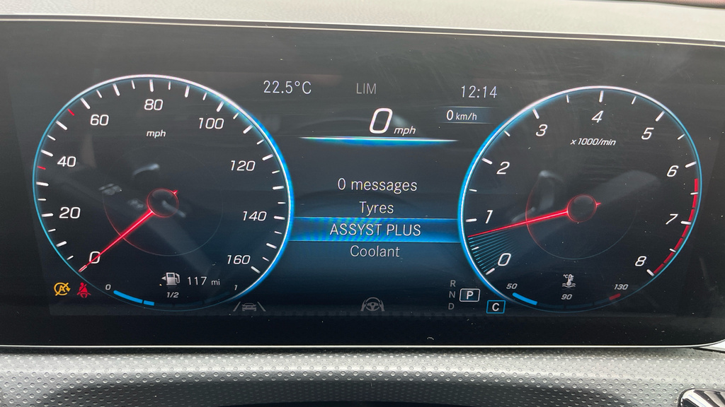 Mercedes-Benz CLA Class 2.0 Cla 220 Black #25