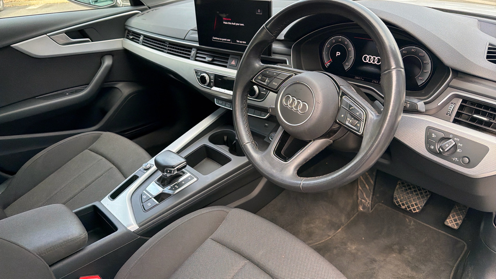 Audi A4 35 Tdi Black Edition S Tronic  #9