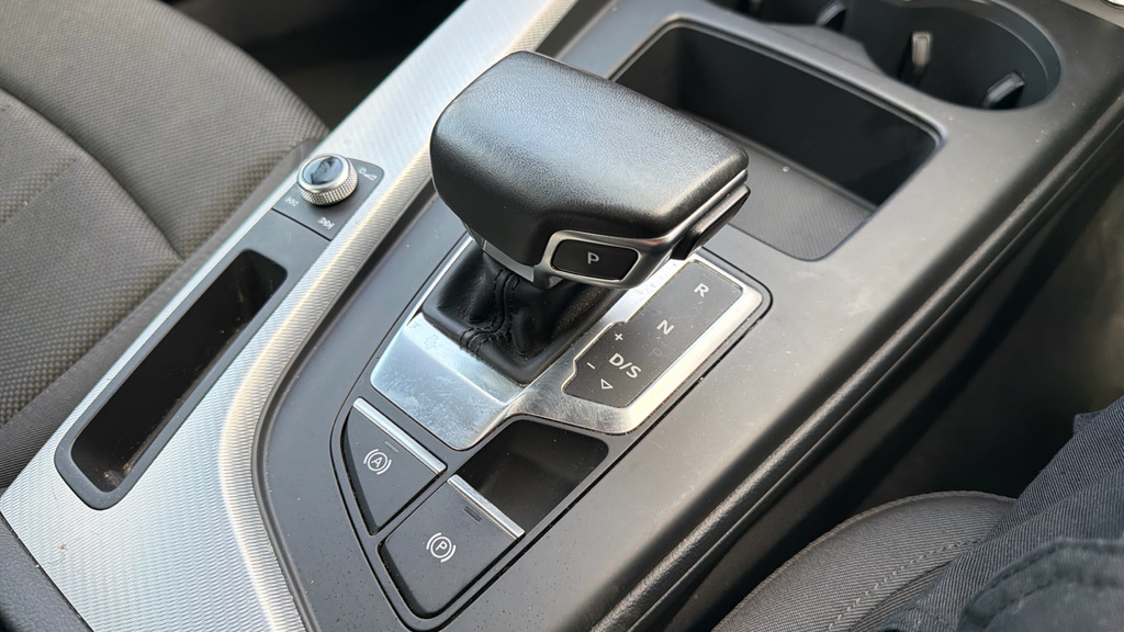 Audi A4 35 Tdi Black Edition S Tronic  #32