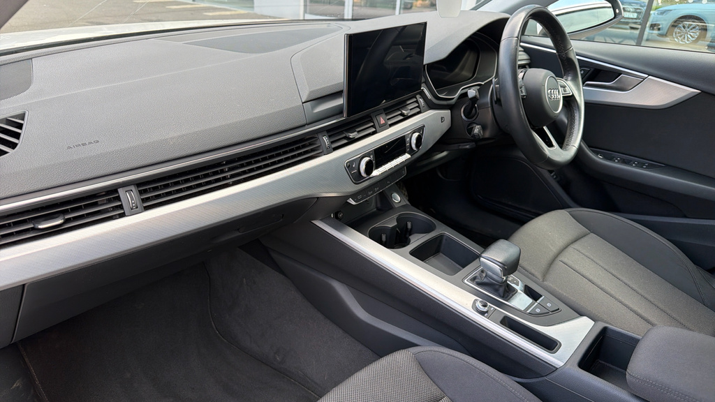 Audi A4 35 Tdi Black Edition S Tronic  #10