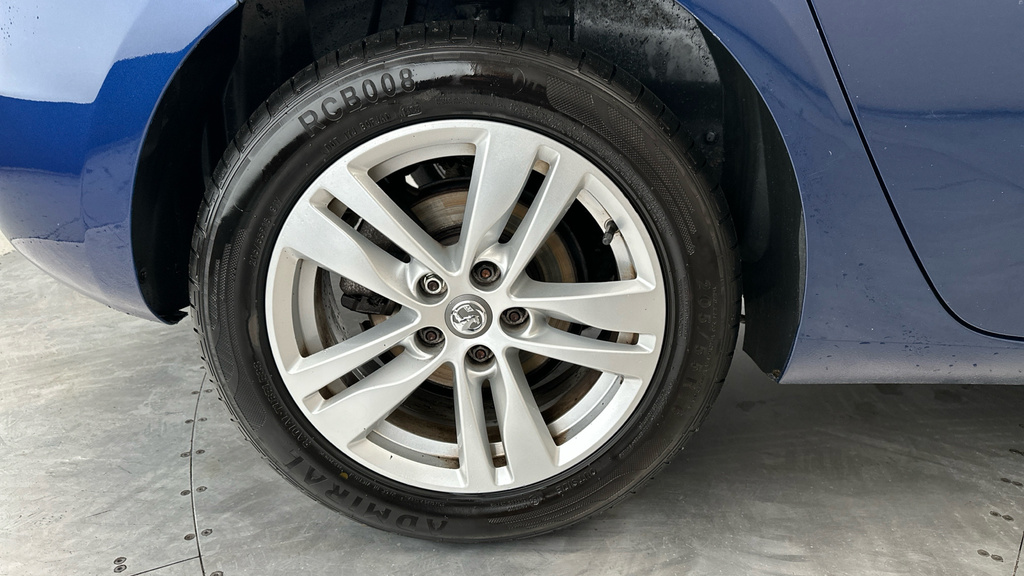 Vauxhall Astra Astra Sri T Silver #25