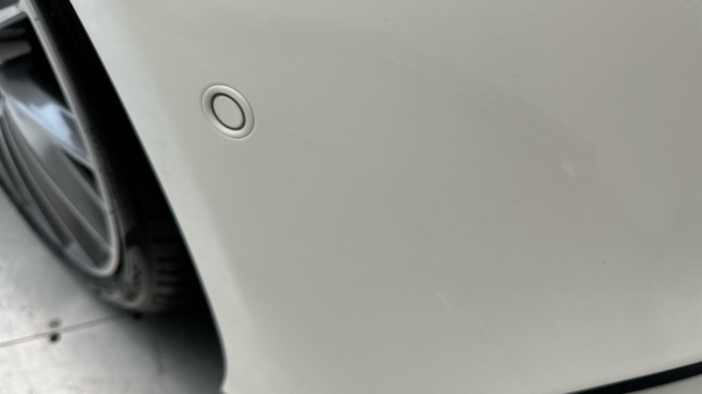 Mercedes-Benz E Class E 220 D Amg Line Premium White #11