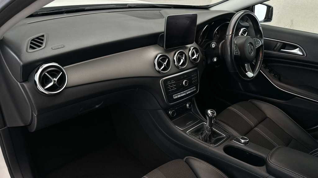 Mercedes-Benz GLA Class Grey #10