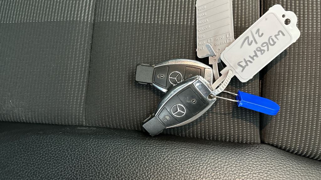 Mercedes-Benz GLA Class Grey #25