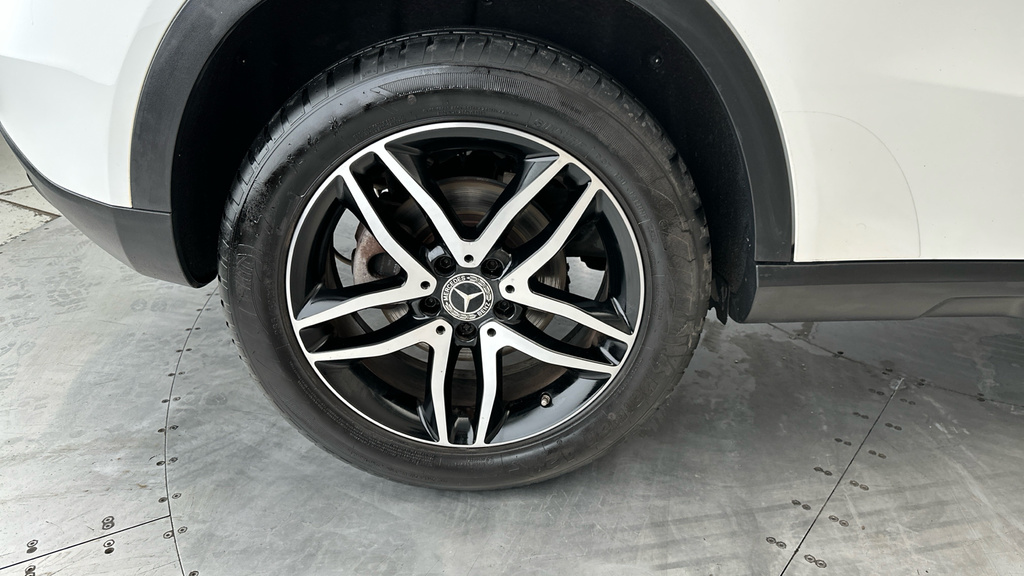 Mercedes-Benz GLA Class Grey #22