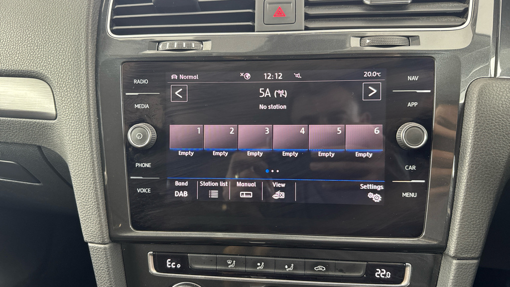 Volkswagen e-Golf 2020 35.8Kwh E-golf Hatchback 1 Black #24