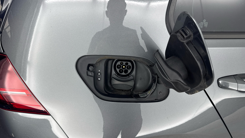Volkswagen e-Golf 2020 35.8Kwh E-golf Hatchback 1 Black #21