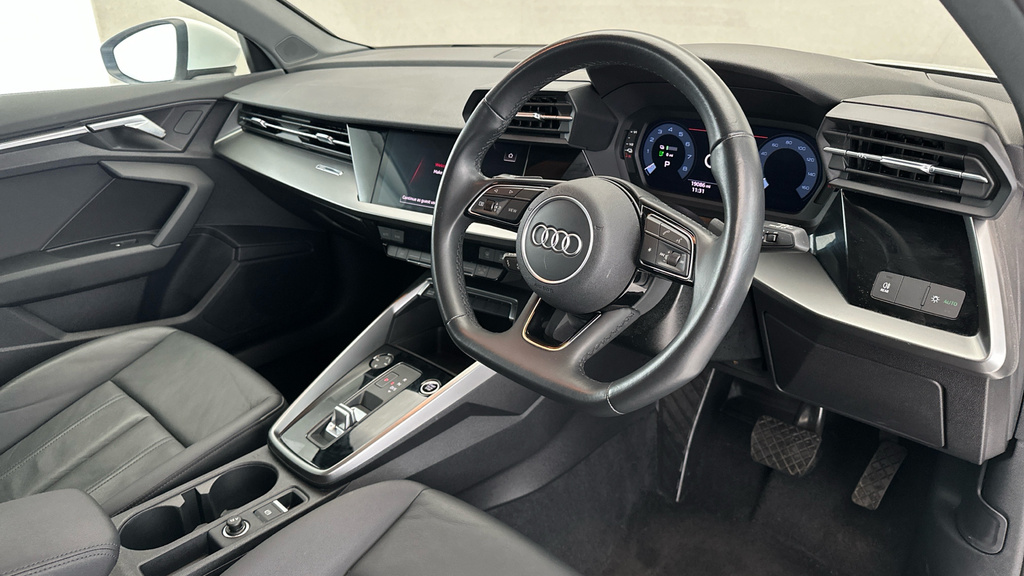 Audi A3 30 Tfsi S Line S Tronic Black #13