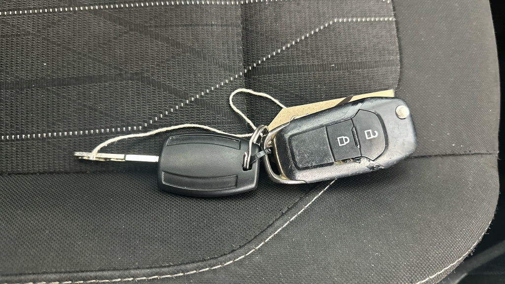 Ford Ecosport Titanium Black #26