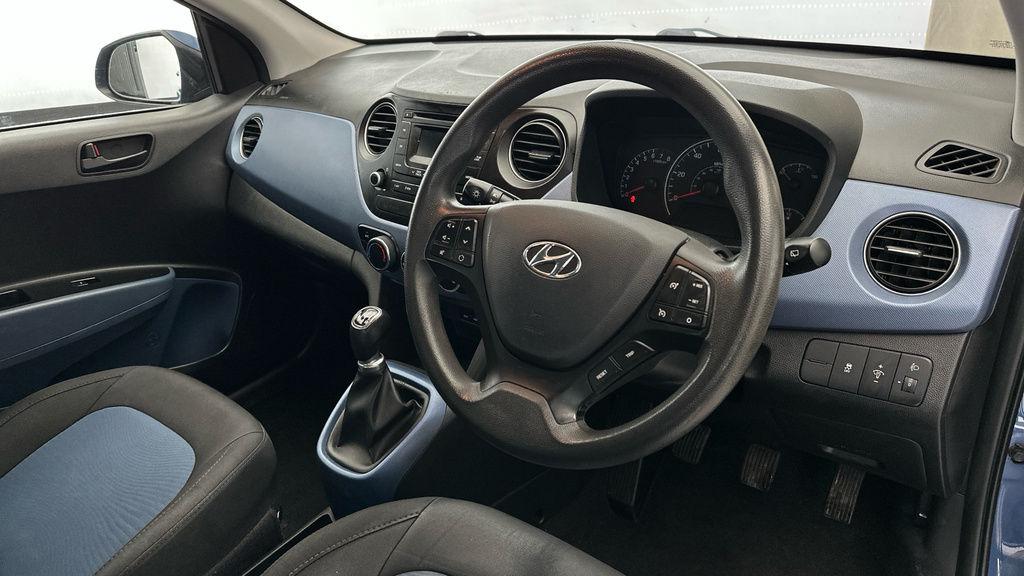 Hyundai I10  Grey #9