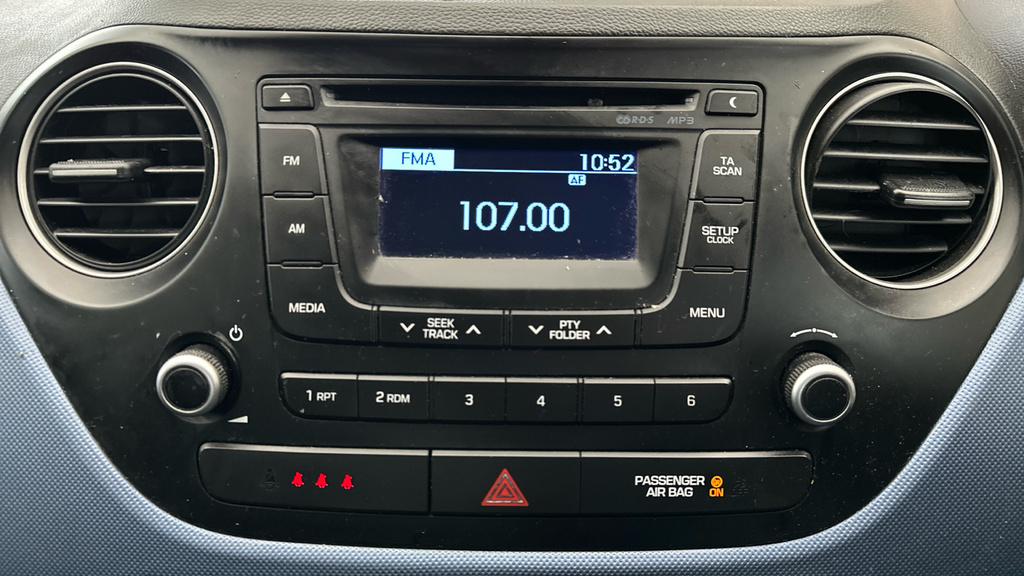 Hyundai I10  Grey #14