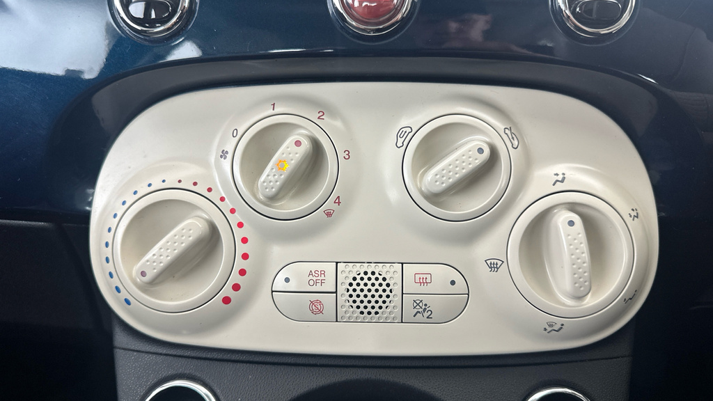 Fiat 500 Lounge Red #12