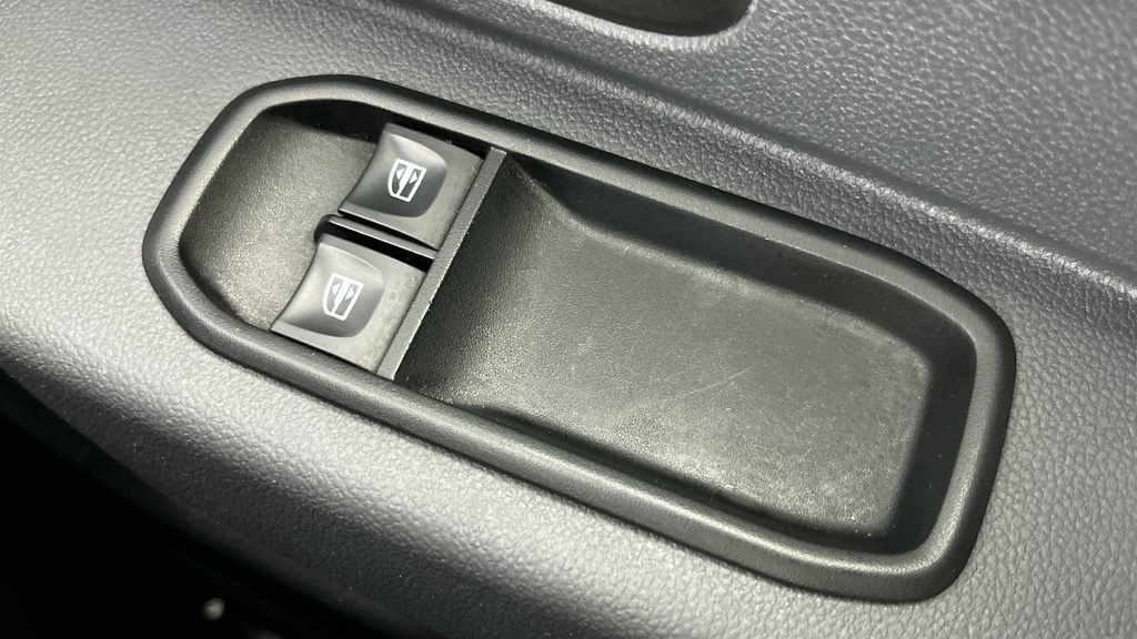 Dacia Duster 1.5 Blue Dci Comfort Euro 6 Ss White #11