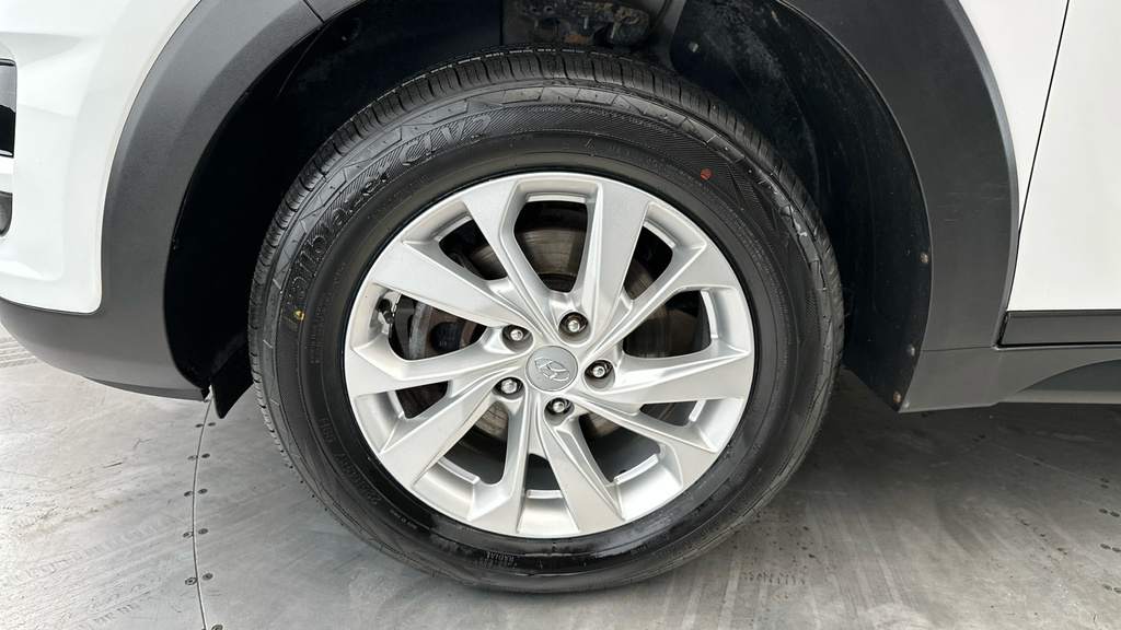 Hyundai Tucson Grey #22