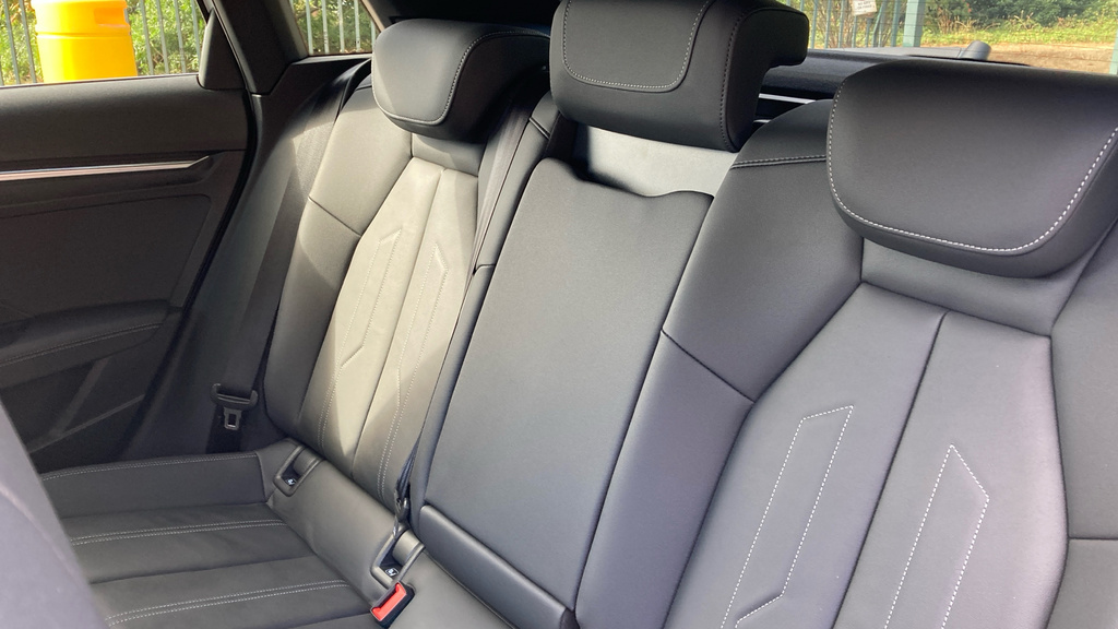 Audi A3 A3 1.5 Tfsi E 204 Black Edition S Tronic Grey #14