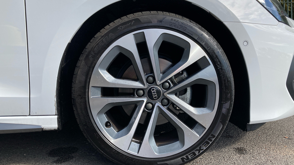 Audi A3 A3 1.5 Tfsi E 204 Black Edition S Tronic Grey #17