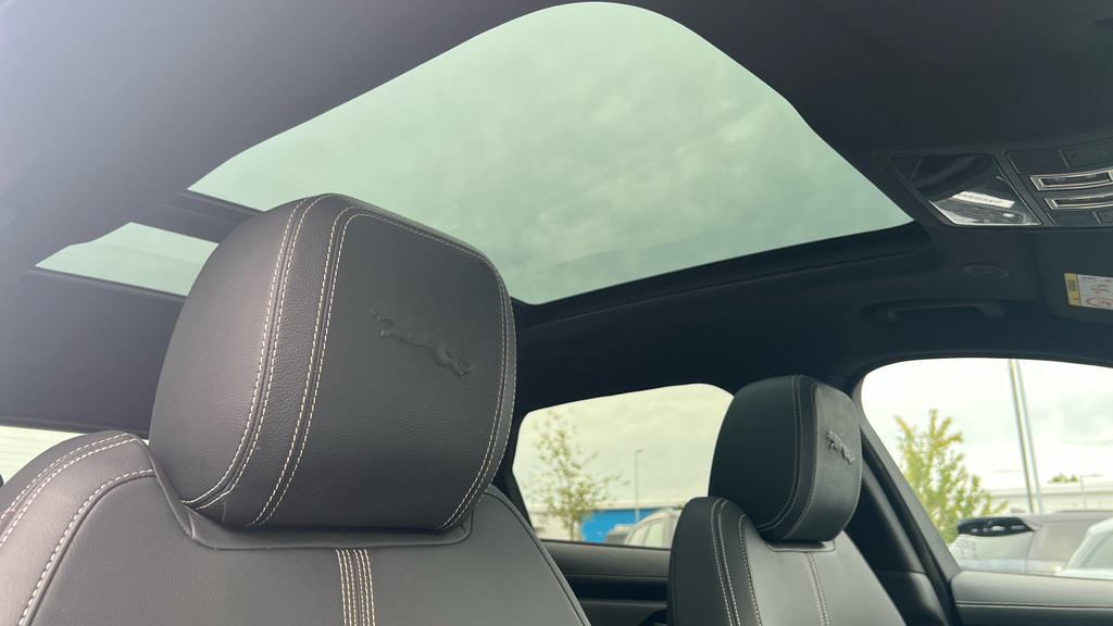 Jaguar F-Pace 2.0 P400e R-dynamic Se Black 90Th Anniv Grey #43
