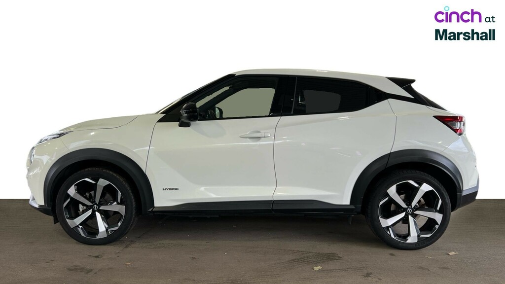 Nissan Juke Tekna Blue #6