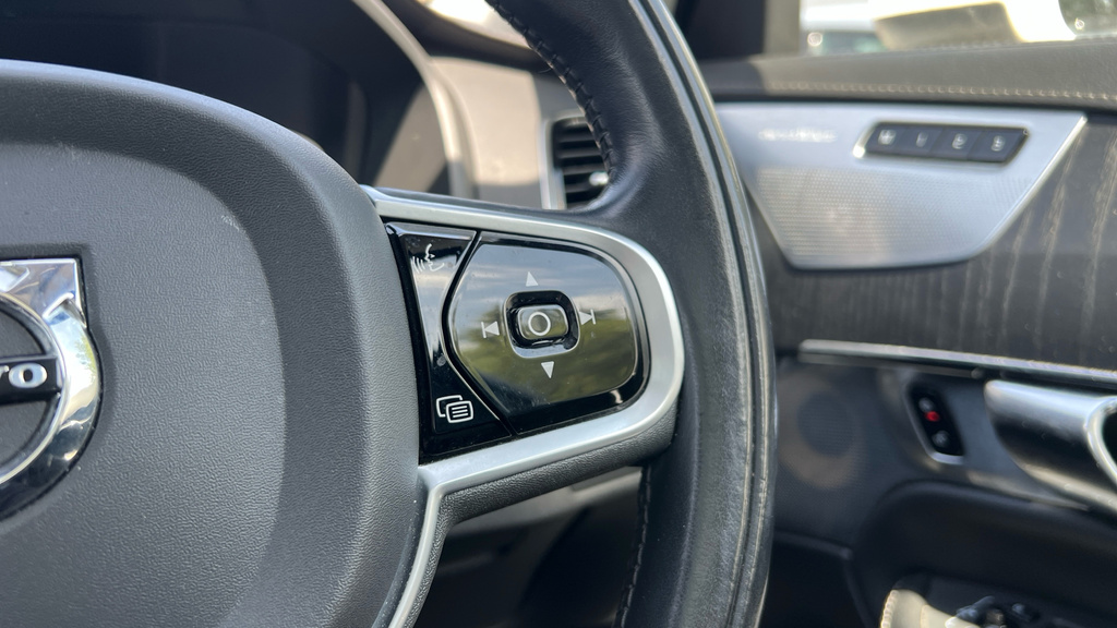 Volvo XC90 B5 Awd Inscription Pro Grey #31