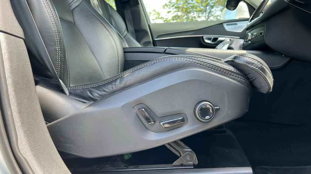 Volvo XC90 B5 Awd Inscription Pro Grey #38