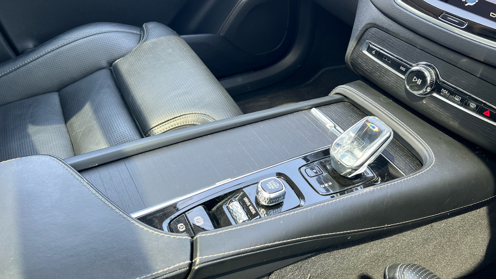Volvo XC90 B5 Awd Inscription Pro Grey #34