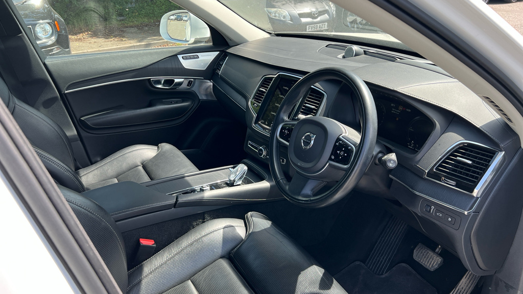 Volvo XC90 B5 Awd Inscription Pro Grey #9