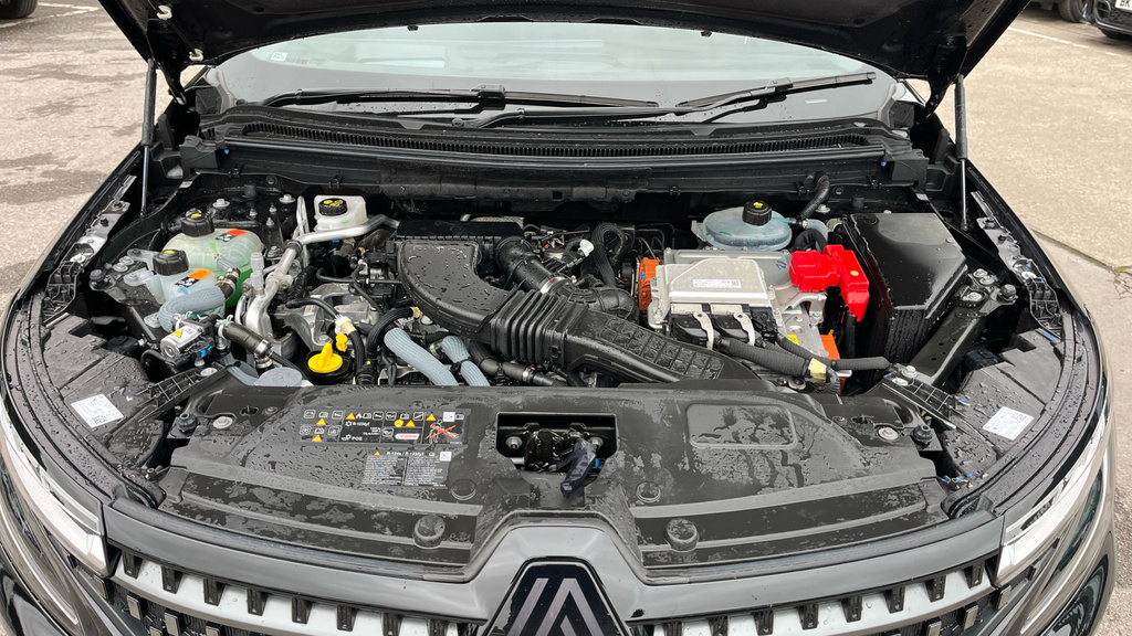 Renault Austral Renault Austral 1.2 E-tech Fhev Iconic Esprit Alpi Blue #21