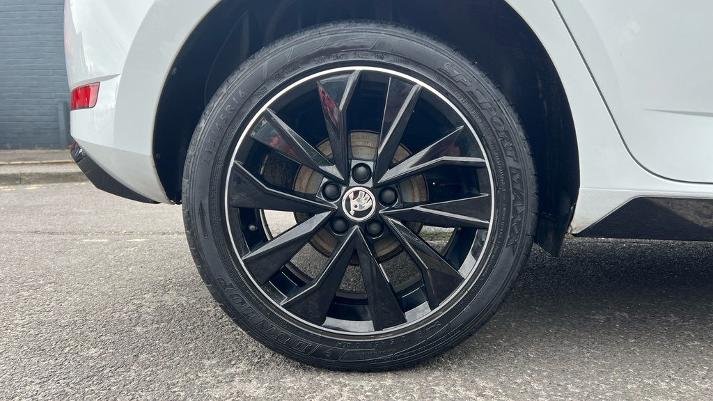Skoda Fabia 2019 19 S Red #21