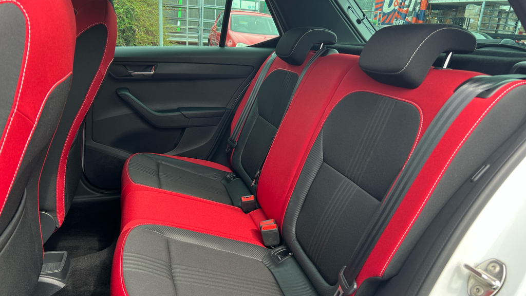 Skoda Fabia 2019 19 S Red #18