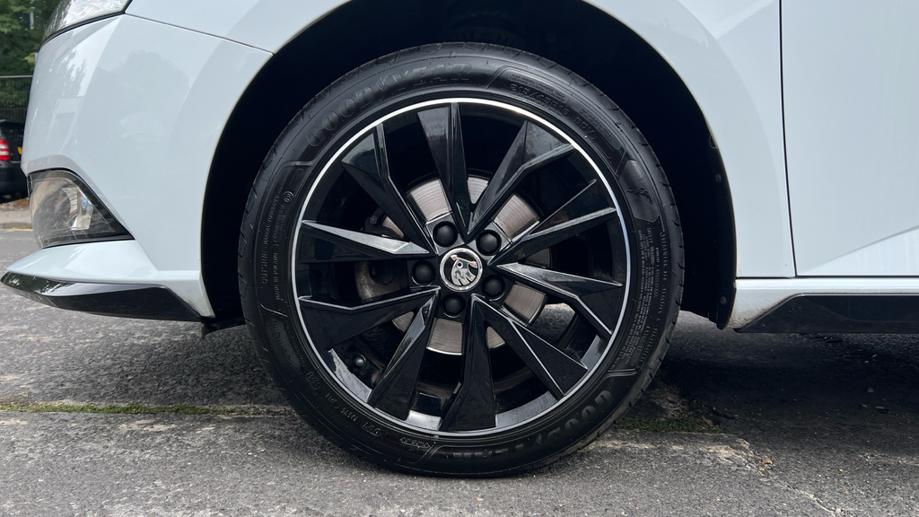 Skoda Fabia 2019 19 S Red #23