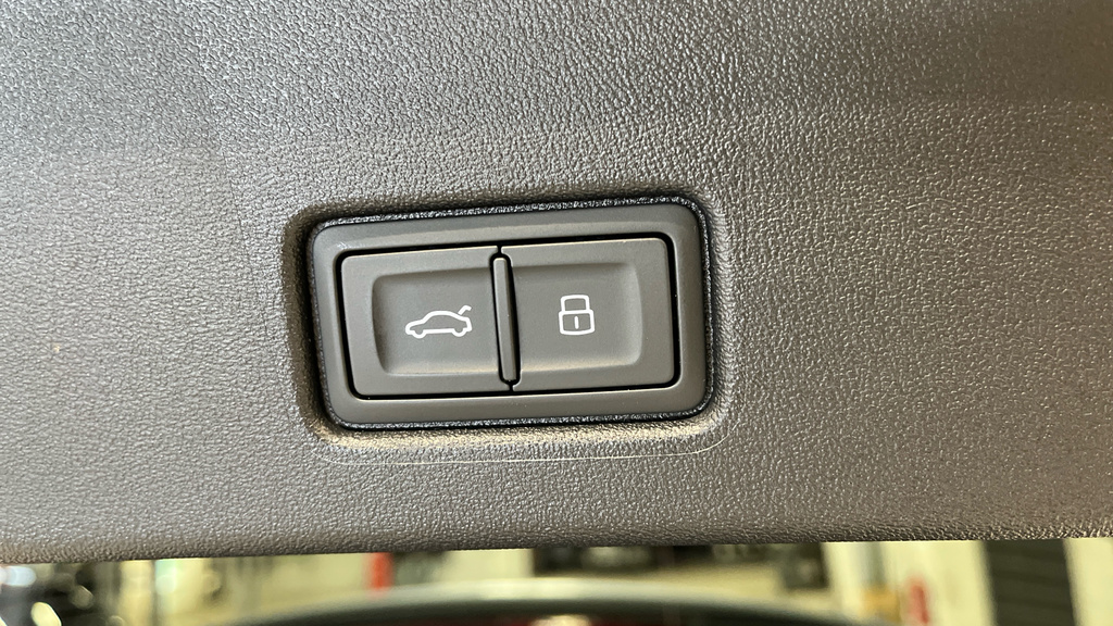 Audi Q4 E Tron Q4 S Line 35 E-tron 125,00 Kw Black #5