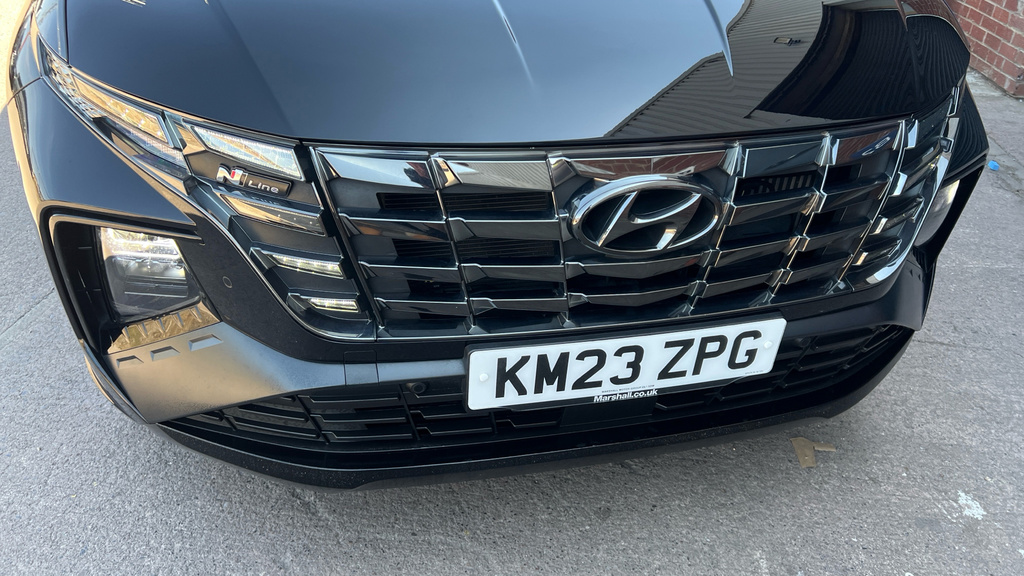 Hyundai Tucson Ultimate Brown #16